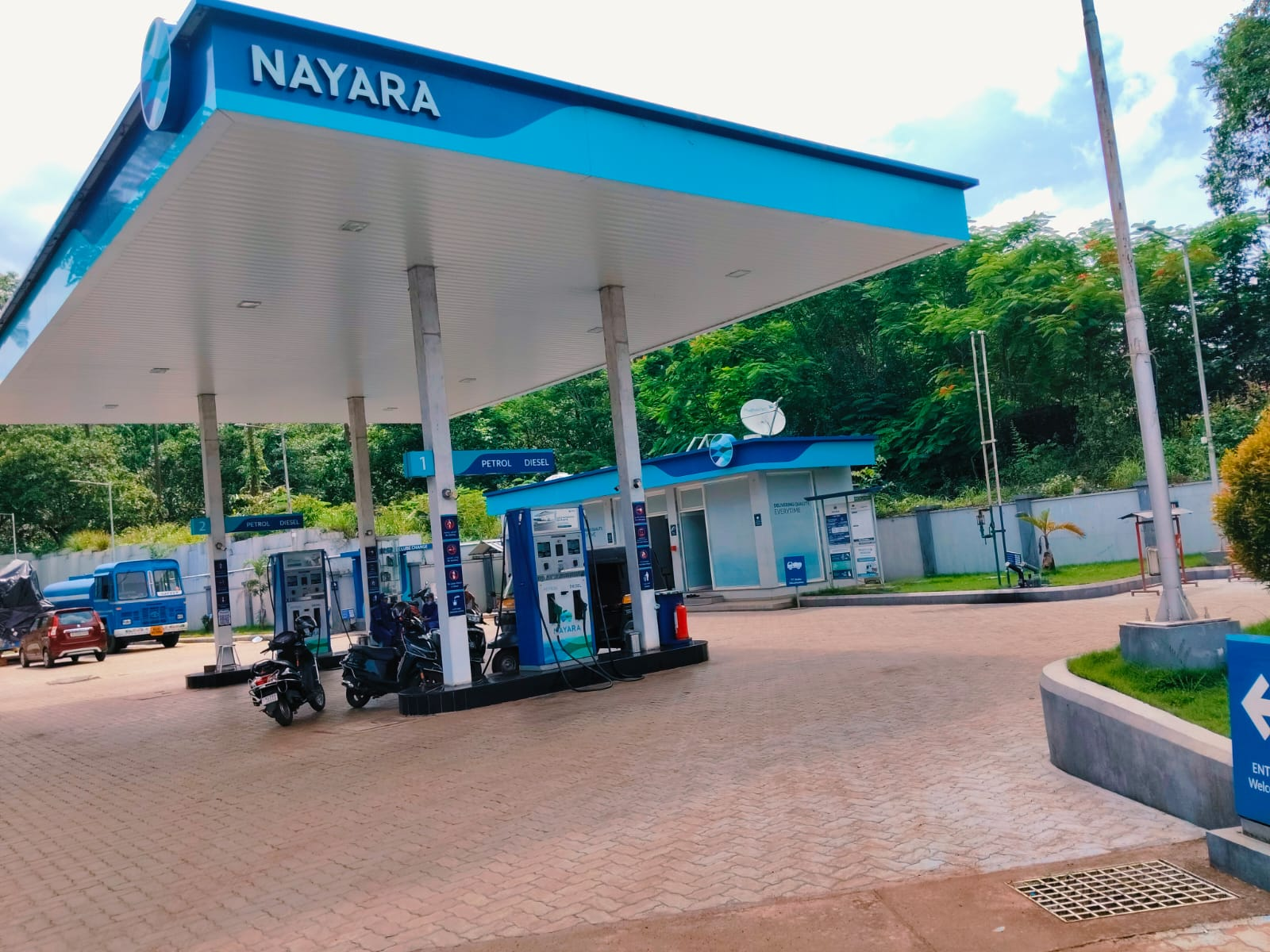 Y Line Fuels Nayara Station