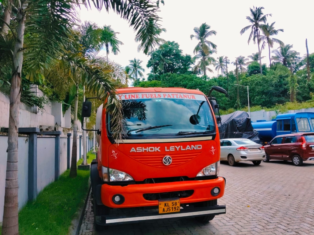 Y Line Fuels Ashok Leyland Truck